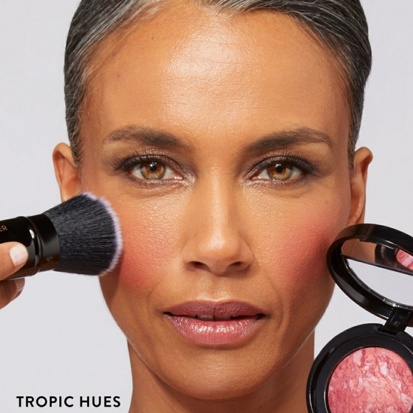 🦋 Laura Geller Baked Blush-N-Brighten Marbleized Blush (In Tropic Hues) - Picture 10 of 12